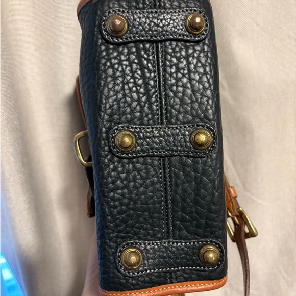 Dooney & Bourke vintage Crossbody Bag - Picture 4 of 7